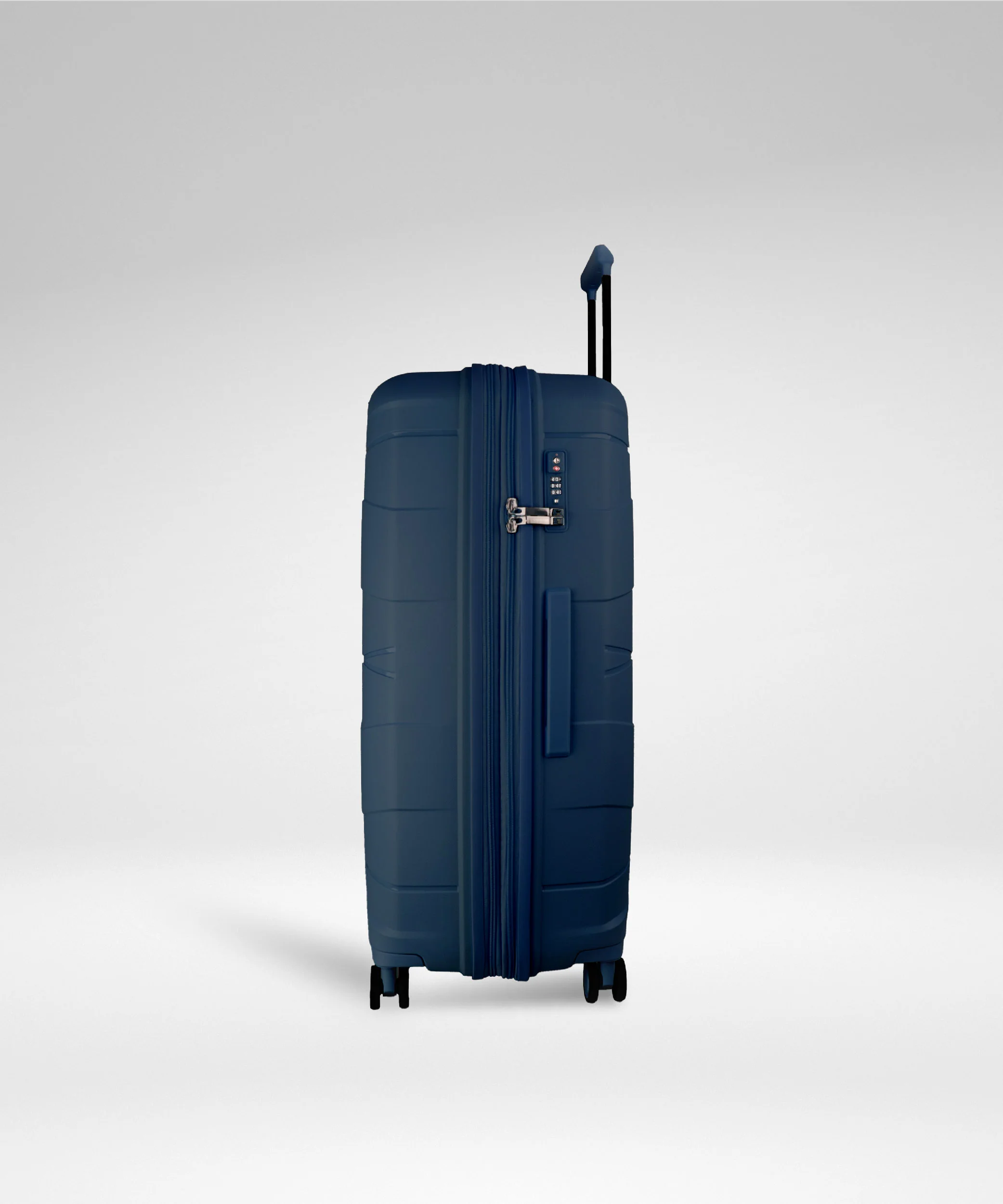 IT Luggage Momentous Tibetian Blue 24"