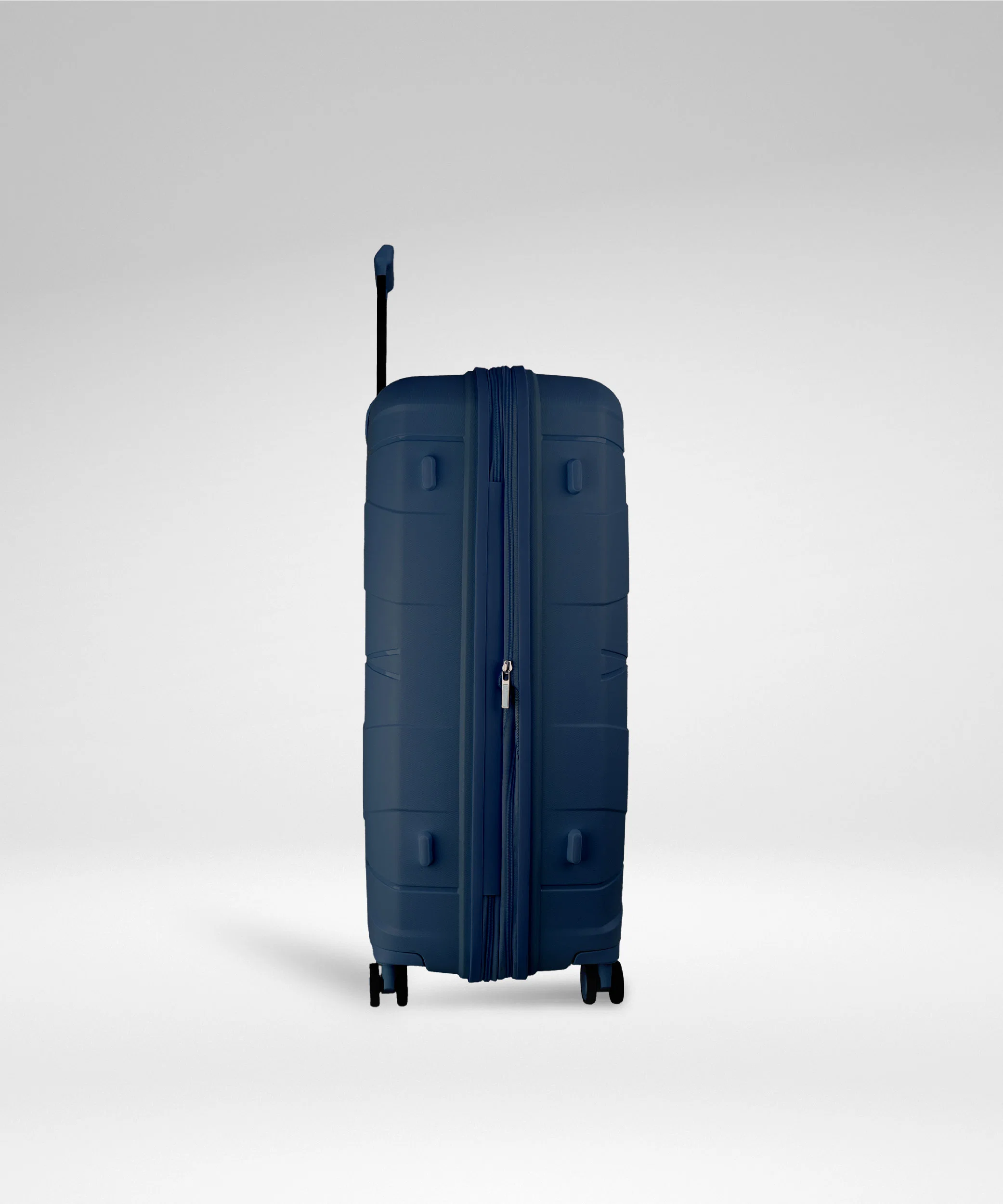 IT Luggage Momentous Tibetian Blue 24"